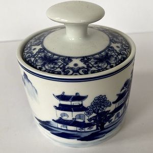 Sugar Bowl with Lid, "Canton Blue" Pattern